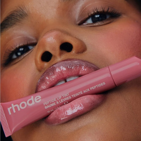Rhode Peptide Lip Tint - Salty Tan - Picture 8 of 10